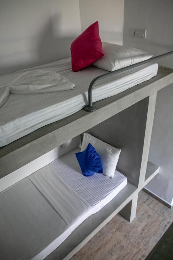 Alma Beach Hotel Weligama Zewnętrze zdjęcie