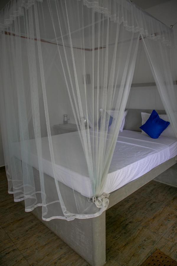 Alma Beach Hotel Weligama Zewnętrze zdjęcie